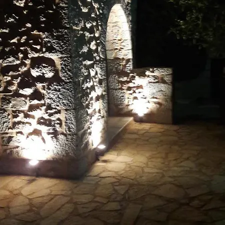 Mani Charabos * Agia Kiriaki (East Mani)