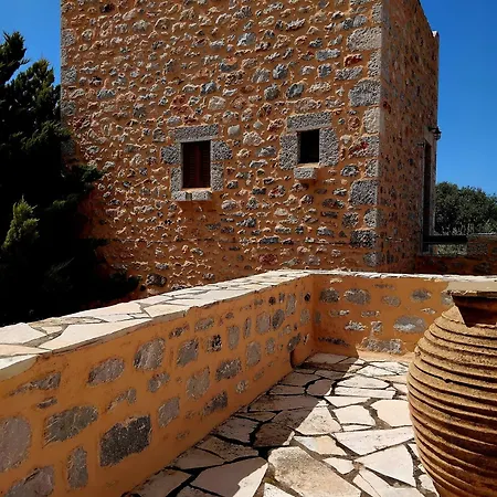 Holiday home Mani Charabos