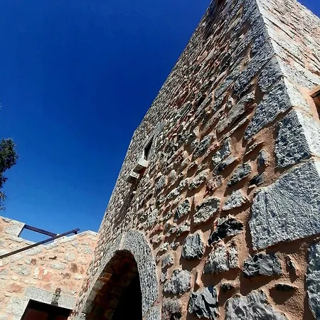 Mani Charabos * Agia Kiriaki (East Mani)